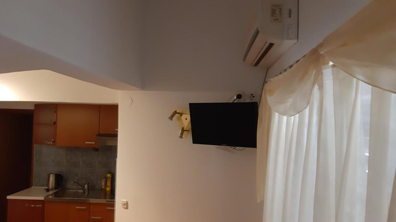 Apartments Zile Starigrad Paklenica Bagian luar foto