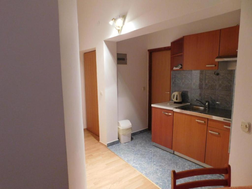 Apartments Zile Starigrad Paklenica Bagian luar foto