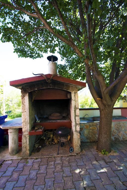 Apartments Zile Starigrad Paklenica Bagian luar foto