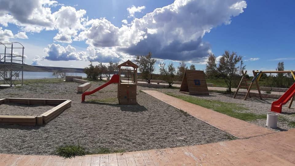 Apartments Zile Starigrad Paklenica Bagian luar foto