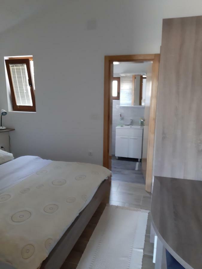 Apartments Zile Starigrad Paklenica Bagian luar foto