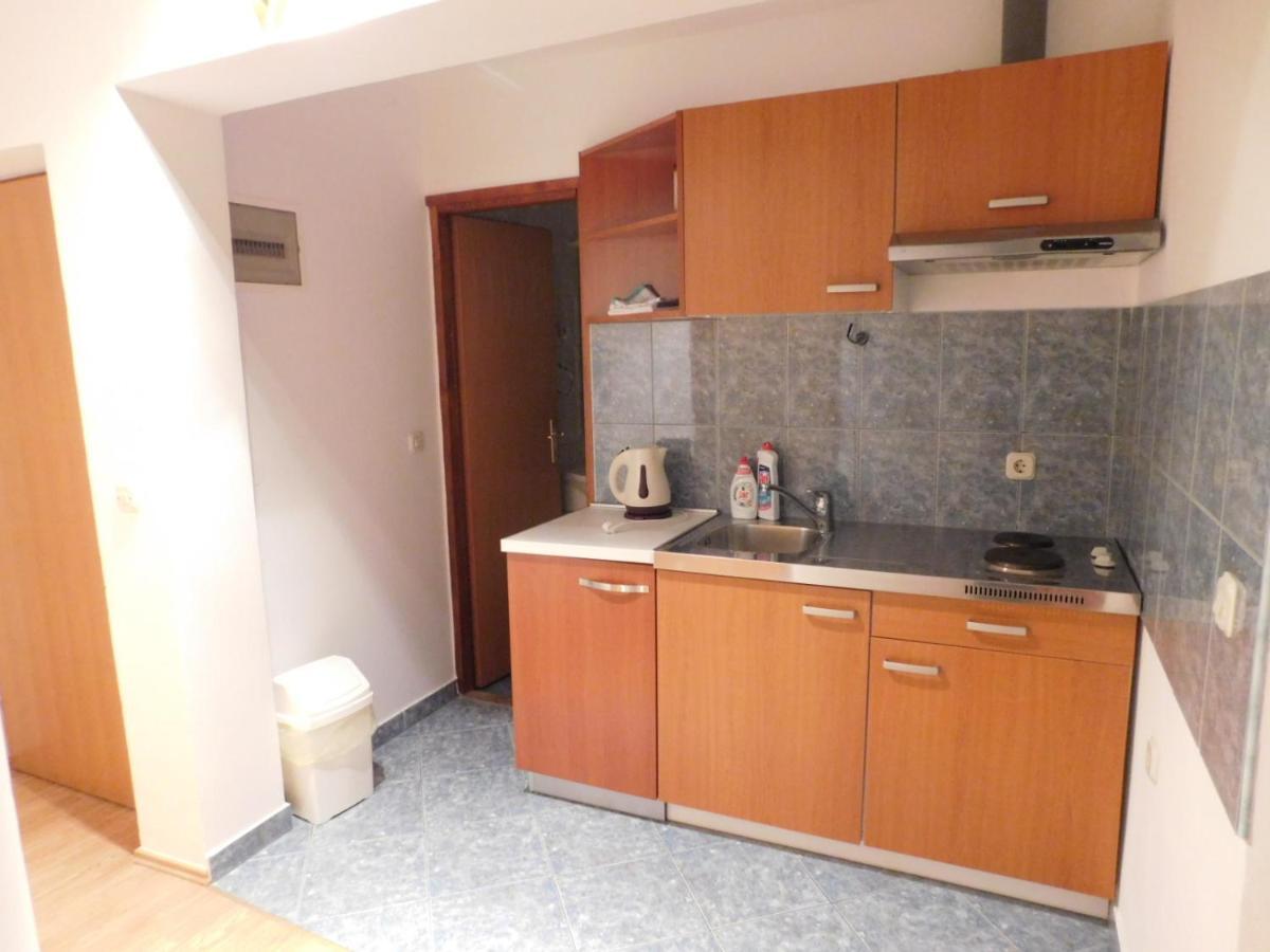 Apartments Zile Starigrad Paklenica Bagian luar foto